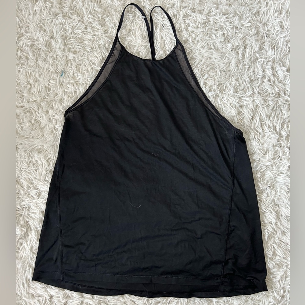Lululemon - Loose Tank top with mesh - Size L
